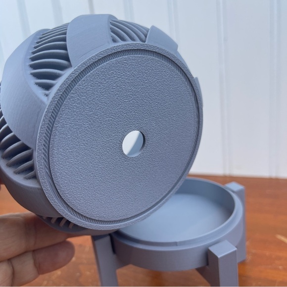 Indoor Flower Pot, The Brimo Planter Mini with Drainage Holes - Picture 5 of 12